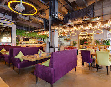  ресторан Larionov grill&bar в г. Московский