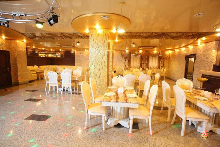 Зал на 130 человек в «Империя» фотография №2