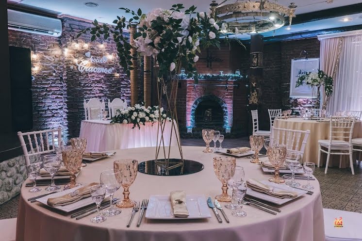 Каминный зал в «Кирочный двор» фотография №15