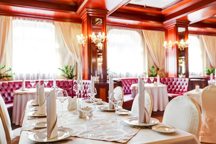 Банкетный зал ресторана «Айхал» в «На Казачьем» фотография №5