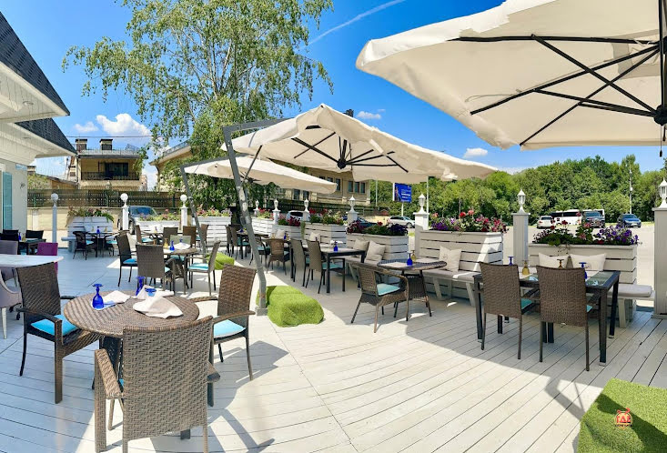 Веранда  в «Villaggio на Воронцовских прудах» фотография №8