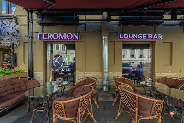 Терраса в «Feromon Bolshaya Morskaya» фотография №2