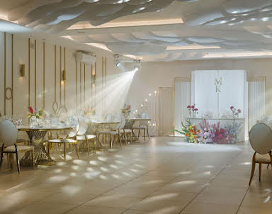 День рождения в Нева-Холл