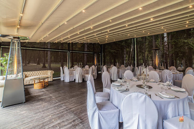 Панорамный шатер  в «Калужская застава» фотография №1