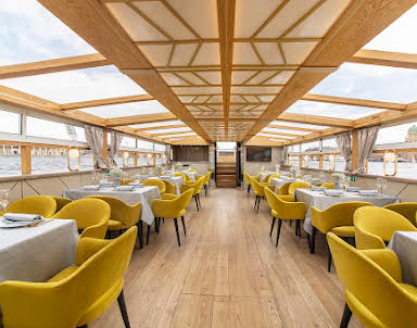 День рождения в Теплоход "Фицджеральд"