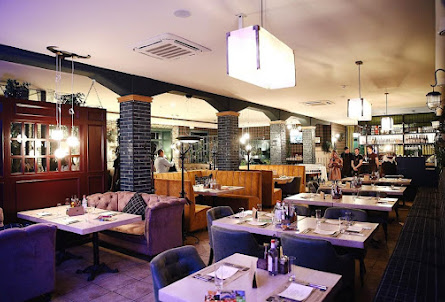 Основной зал в Банкетный зал