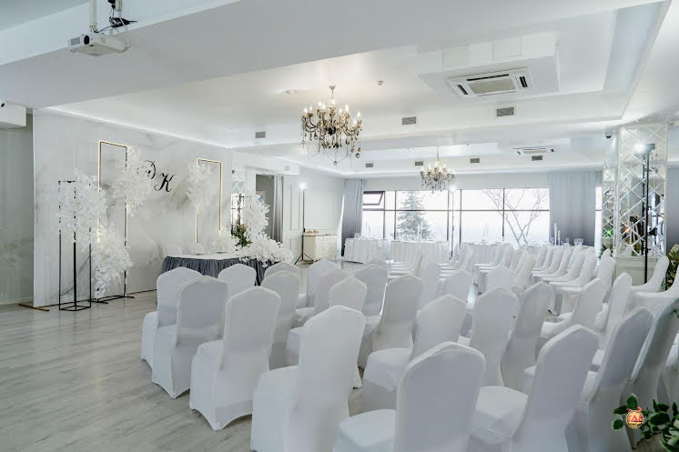 Зал "Зеркальный" в «Юна» фотография №19