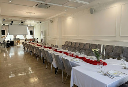 Основной зал в Основной зал