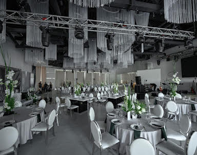  ресторан Jani Crystal