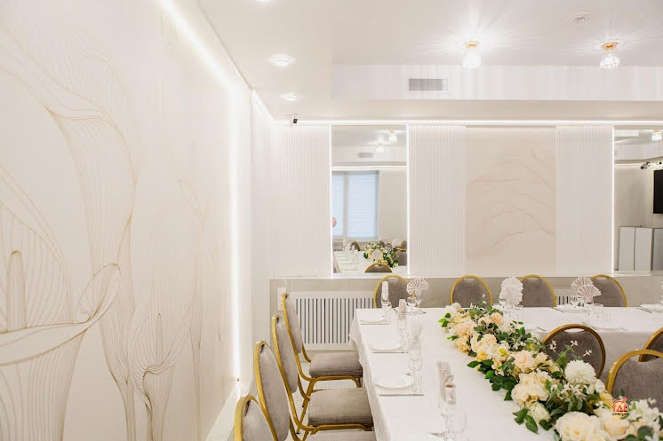 Зал «Золотой» в «Utka Хаус» фотография №8