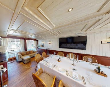  ресторан Yacht Event