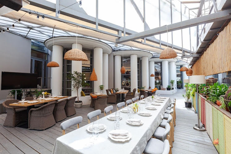 Малая летняя веранда в «Food Embassy» фотография №8