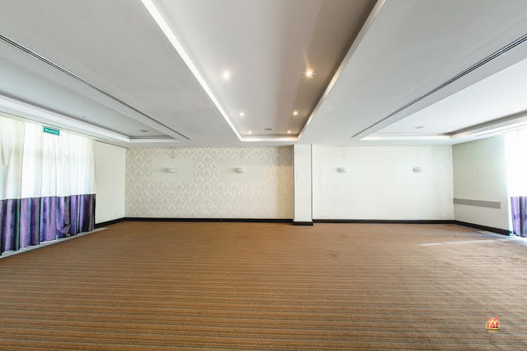 Зал «Санкт-Петербург» в «Амбассадор Калуга» фотография №6