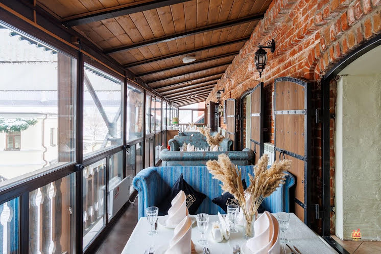 Зал с дровяной печью в «Татарская усадьба» фотография №2