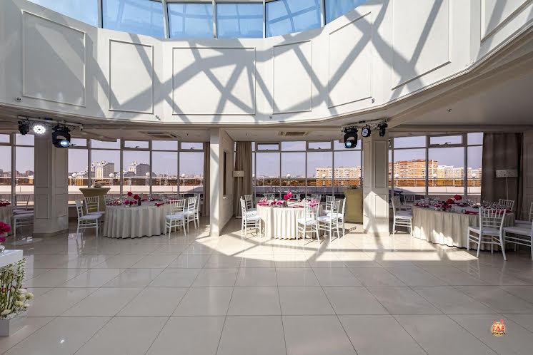 Большой зал  в «Ясная поляна» фотография №2