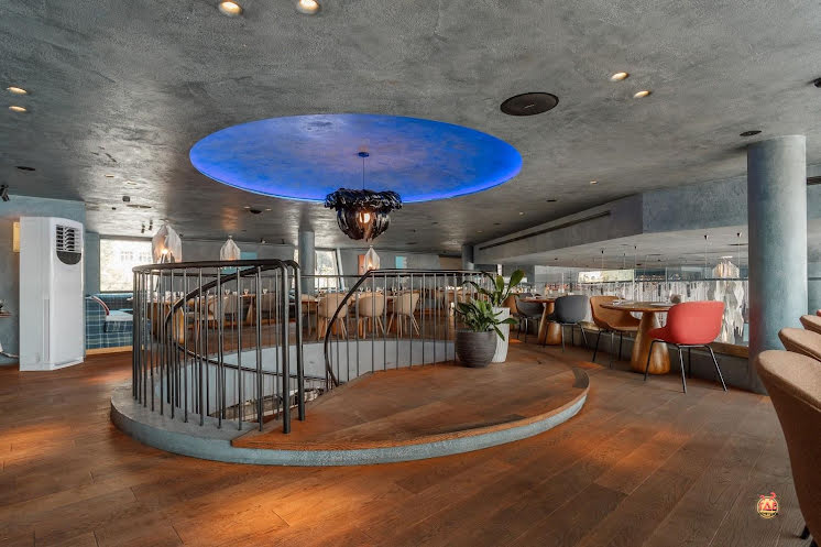 2-й этаж в «Высота 5642» фотография №2