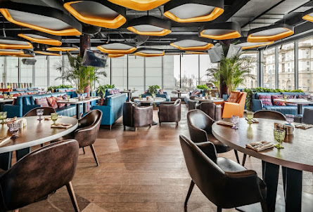 Верхний зал в VIP-зал