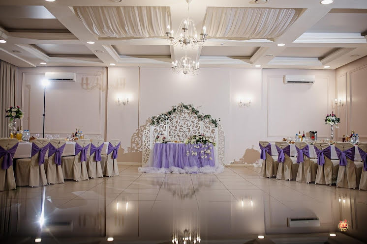 Большой зал в «Love Story» фотография №4