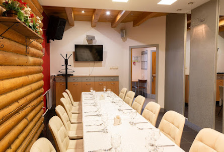 Малый зал в Малый зал