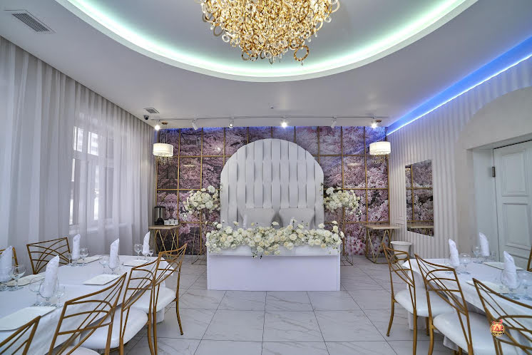 Зал на 65 человек  в «Астория» фотография №18