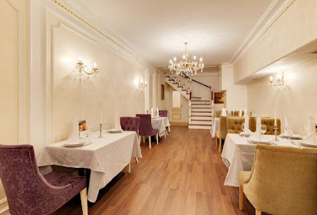 Малый зал в Малый VIP-зал 