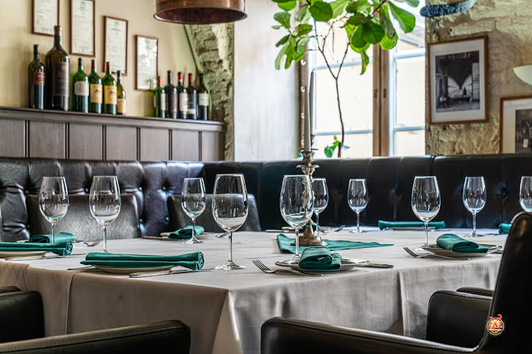 Зал №4 в «Stroganoff Steak House» фотография №2