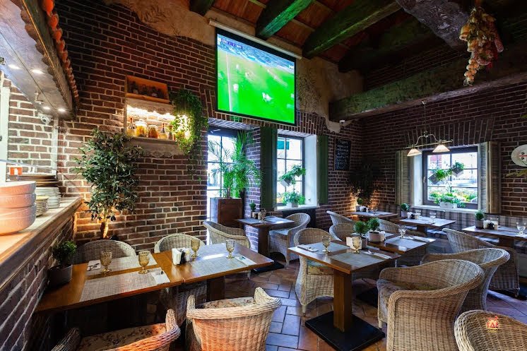 Зал на первом этаже в «Вилла Паста» фотография №13