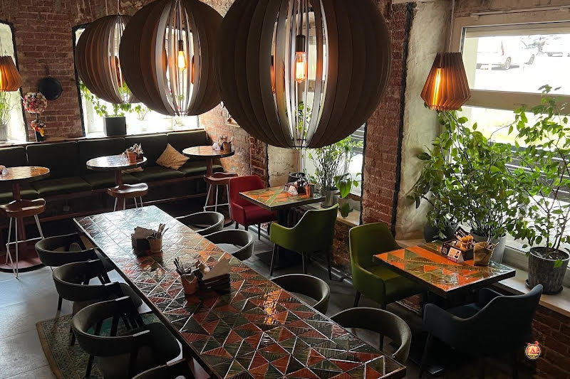 Гиви to me на улице Малышева фотография №7