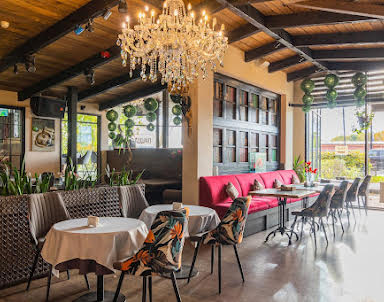  ресторан Алые паруса