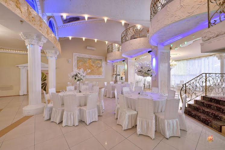 Большой зал  в «Афина» фотография №17