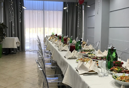 Основной зал  в Балкон