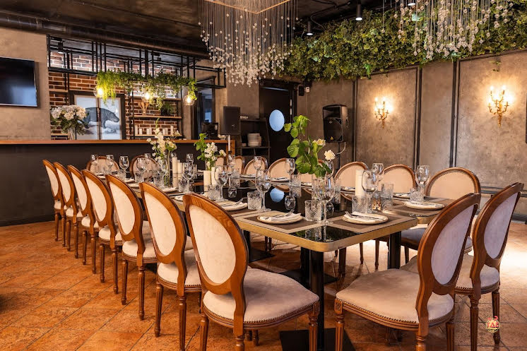 Основной зал  в «Грибовский» фотография №1