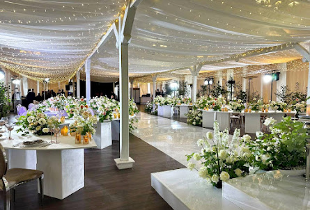 Летняя веранда в VIP-зал