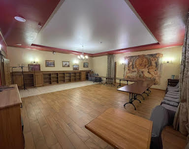  ресторан Батоно