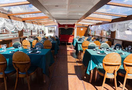 Палуба в Палуба