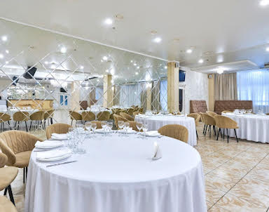 Новый год в РАФАЭЛЬ