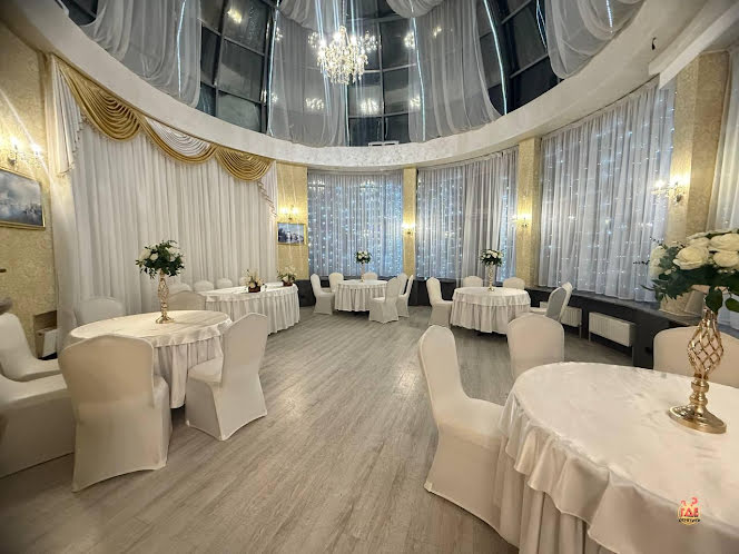 Зал "Тиффани" в «Алые паруса» фотография №16