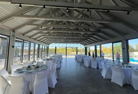 Основной зал в Основной зал