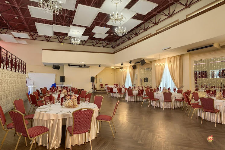 Рубиновый зал в «Attimo» фотография №2