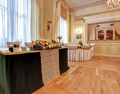 Выпускной в Дом кино