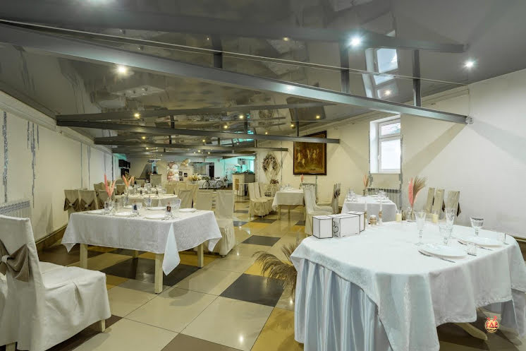 Зал на 100 человек в «Жара» фотография №17