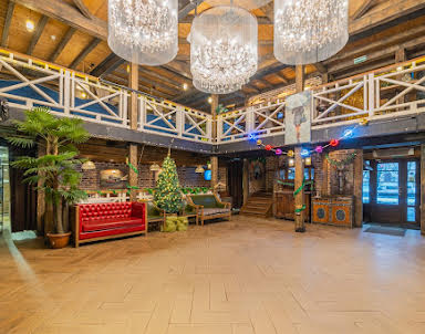  ресторан Место Встречи на Композиторов