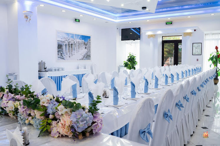 Зал «Греческий» в «Кураж на Академика Королева» фотография №7