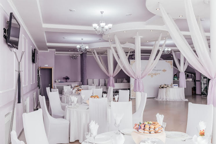 Белый зал в «Лабиринт» фотография №15