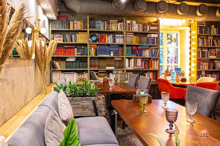 Основной зал в «Il Letterato» фотография №8