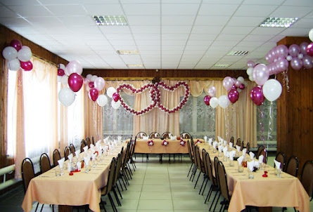 Зимняя столовая в Каминный зал