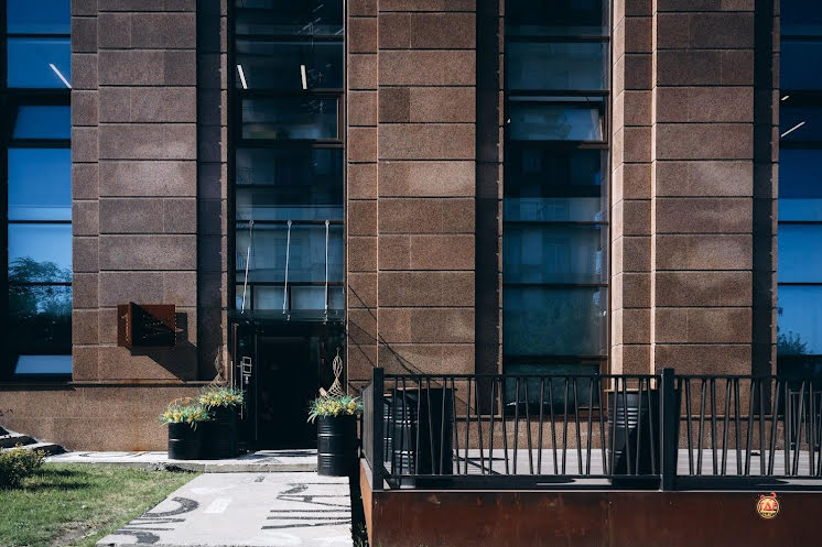 Основной зал  в «One Way Loft» фотография №12