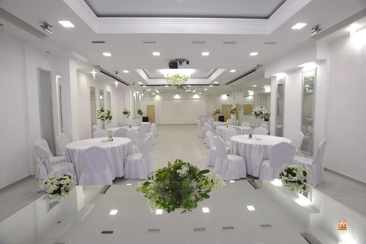 Зеркальный зал в «Лагуна» фотография №11