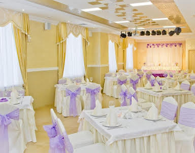  ресторан Гостиница АМАКС «Центральная»