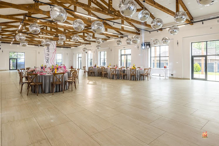 Основной зал  в «АМБАР ХОЛЛ» фотография №14